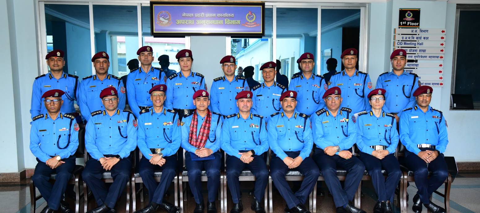 कोशी प्रदेश प्रहरी प्रमुखबाट जिल्ला प्रहरी कार्यालय सुनसरीको निरीक्षण भ्रमण, कठिन परिस्थिति तथा चुनौतीहरू सहज रूपमा सामना गर्न निर्देशन