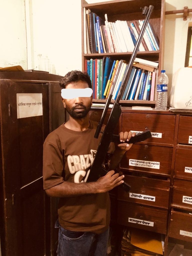 मुहर्रममा नक्कली हतियार बोकेर आतंक फैलाएको आरोपमा एक पक्राउ